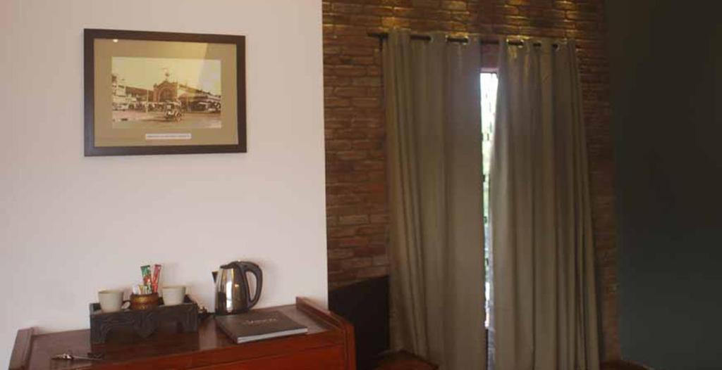 The Sangkum Hotel Phnom Penh Bagian luar foto